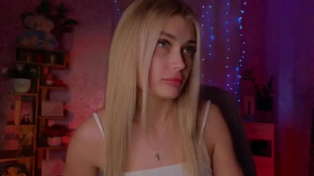 Image 2 of kessipreston Stream on Chaturbate on 16 months ago