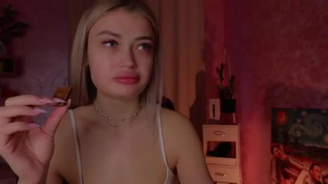 Image 2 of kessipreston Stream on Chaturbate on 16 months ago
