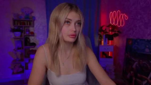 Image 3 of kessipreston Stream on Chaturbate on 15 months ago