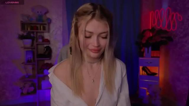 Image 4 of kessipreston Stream on Chaturbate on 15 months ago