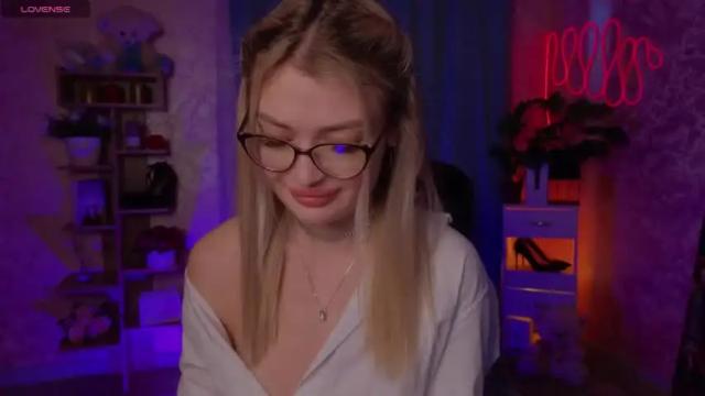 Thumbnail 3, kessipreston's Stream at Chaturbate, 15 months ago