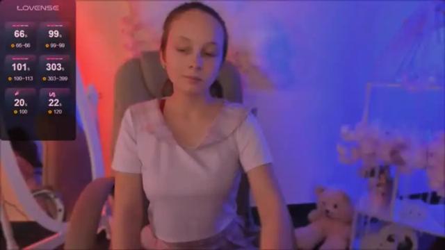 Image 8 of ketrin_n_ Stream on Chaturbate on 13 months ago