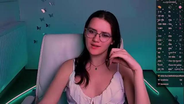 Image 3 of ketrin_pirsss Stream on Chaturbate on 14 days ago