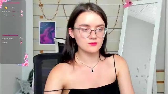 Image 4 of ketrin_pirsss Stream on Chaturbate on 5 months ago