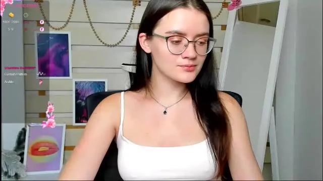 Image 2 of ketrin_pirsss Stream on Chaturbate on 5 months ago