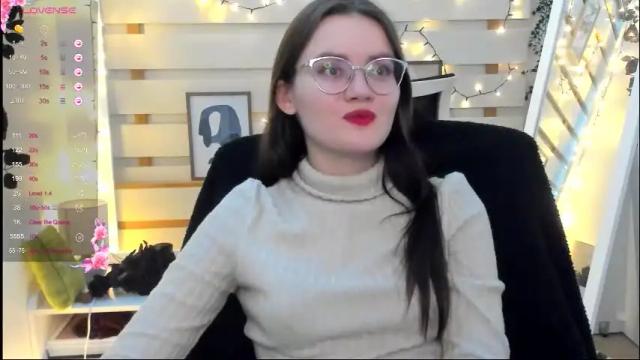 Image 4 of ketrin_pirsss Stream on Chaturbate on 1 month ago