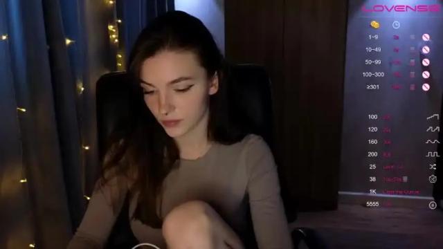 Image 11 of keyc_douson Stream on Chaturbate on 15 months ago