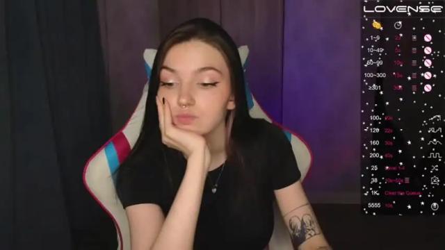 Image 7 of keyc_douson Stream on Chaturbate on 14 months ago