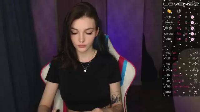 Image 11 of keyc_douson Stream on Chaturbate on 13 months ago