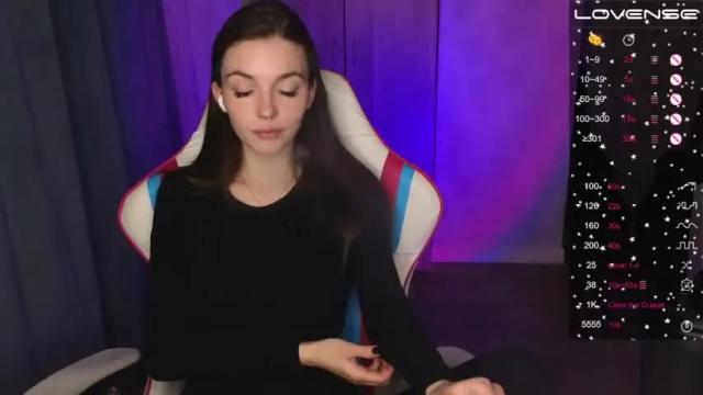 Image 4 of keyc_douson Stream on Chaturbate on 13 months ago