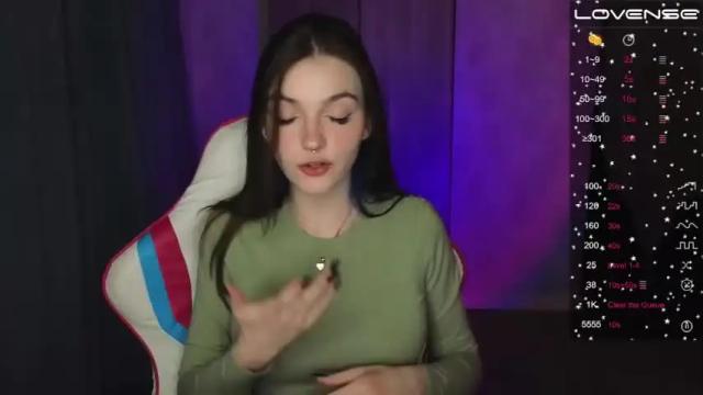 Image 4 of keyc_douson Stream on Chaturbate on 13 months ago