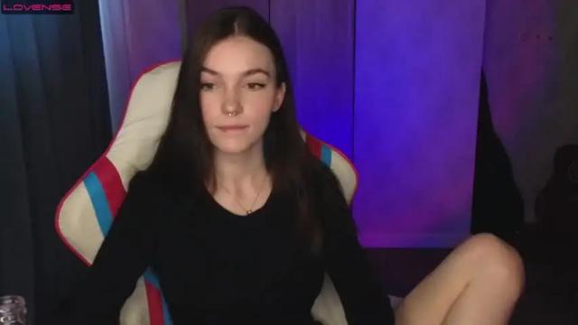 Image 2 of keyc_douson Stream on Chaturbate on 13 months ago