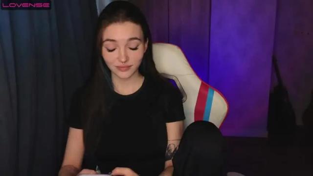 Image 6 of keyc_douson Stream on Chaturbate on 13 months ago