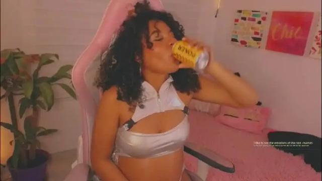 Image 2 of keyla_roberts_ Stream on Chaturbate on 2 months ago