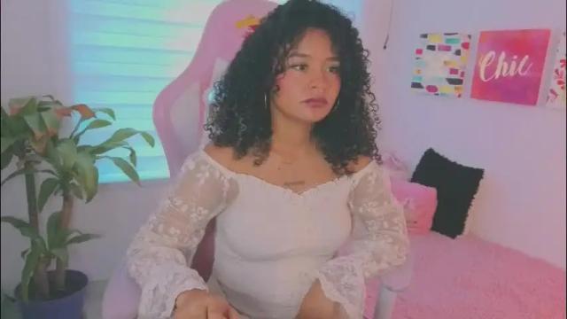 Image 10 of keyla_roberts_ Stream on Chaturbate on 2 months ago