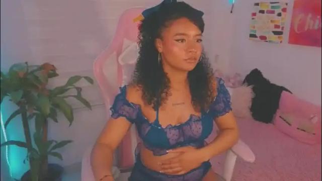 Image 11 of keyla_roberts_ Stream on Chaturbate on 2 months ago
