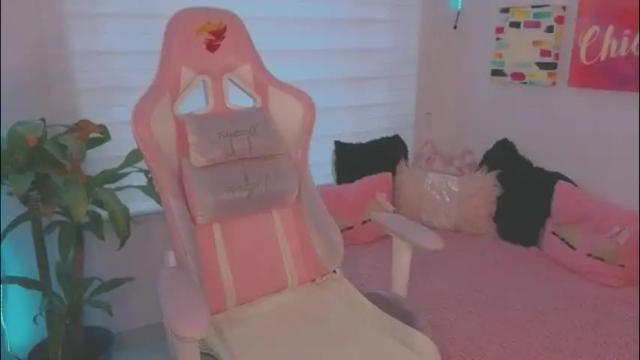 Image 2 of keyla_roberts_ Stream on Chaturbate on 2 months ago
