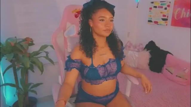 Image 7 of keyla_roberts_ Stream on Chaturbate on 2 months ago