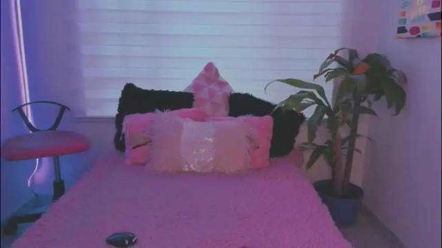 Image 6 of keyla_roberts_ Stream on Chaturbate on 2 months ago
