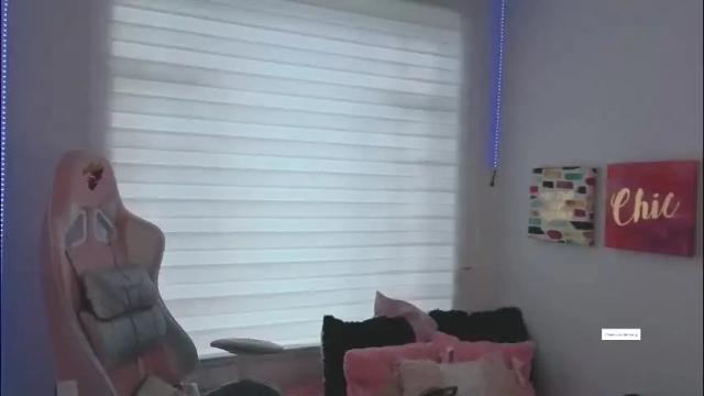 Image 2 of keyla_roberts_ Stream on Chaturbate on 2 months ago
