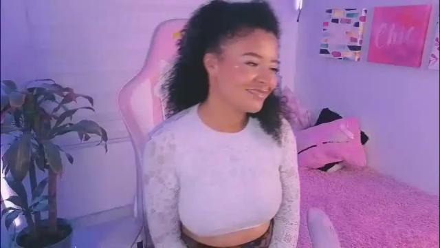 Image 12 of keyla_roberts_ Stream on Chaturbate on 1 month ago