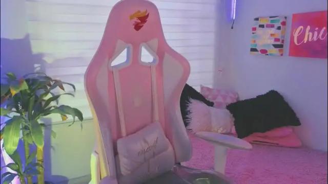 Thumbnail 1, keyla_roberts_'s Stream at Chaturbate, 1 month ago