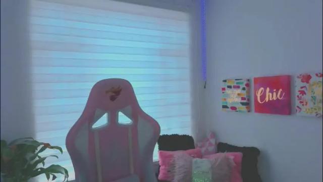 Image 4 of keyla_roberts_ Stream on Chaturbate on 1 month ago