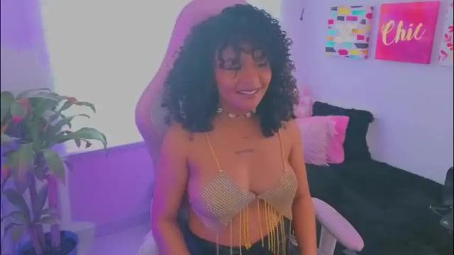Image 10 of keyla_roberts_ Stream on Chaturbate on 1 month ago