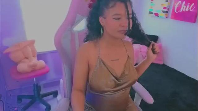 Image 6 of keyla_roberts_ Stream on Chaturbate on 1 month ago