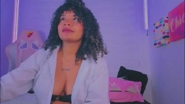 Image 11 of keyla_roberts_ Stream on Chaturbate on 29 days ago