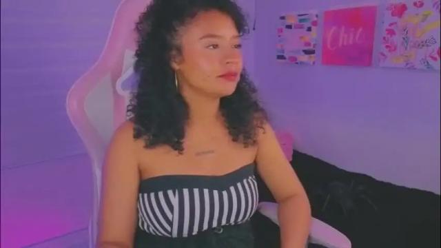 Image 2 of keyla_roberts_ Stream on Chaturbate on 21 days ago