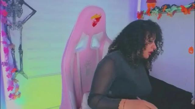 Image 11 of keyla_roberts_ Stream on Chaturbate on 11 hours ago