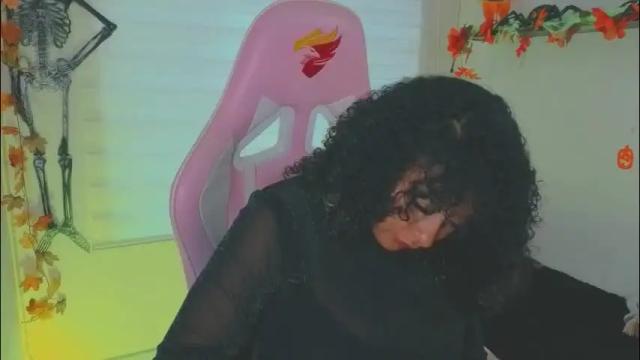 Image 3 of keyla_roberts_ Stream on Chaturbate on 11 hours ago