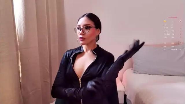 Image 4 of keylamiller1 Stream on Chaturbate on 27 days ago