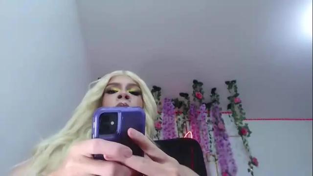 Image 10 of khalany_hadid Stream on Chaturbate on 3 months ago