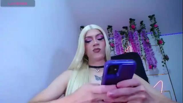 Image 4 of khalany_hadid Stream on Chaturbate on 3 months ago