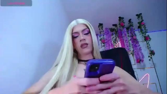 Image 6 of khalany_hadid Stream on Chaturbate on 3 months ago