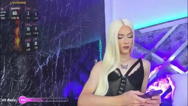 Image 4 of khalany_hadid Stream on Chaturbate on 2 months ago