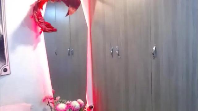 Image 2 of khaleesy13 Stream on Chaturbate on 2 months ago