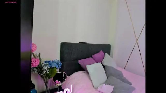 Image 12 of khaleesy95 Stream on Chaturbate on 19 months ago