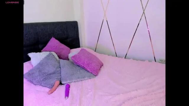 Image 3 of khaleesy95 Stream on Chaturbate on 19 months ago