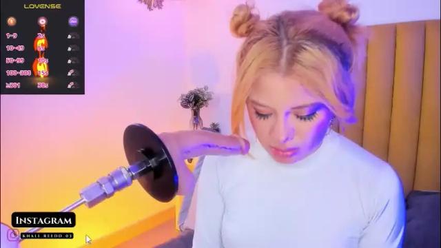 Image 4 of khali_reed_ Stream on Chaturbate on 2 months ago