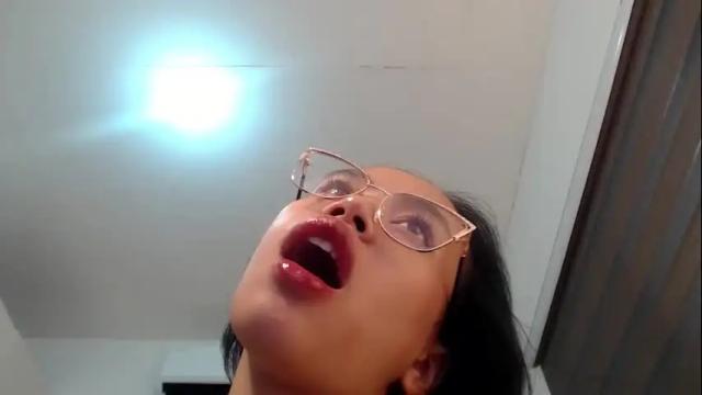 Image 7 of khalifa_foxxx Stream on Chaturbate on 4 months ago