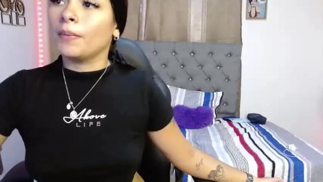 Image 7 of khataleya_diez Stream on Chaturbate on 17 months ago