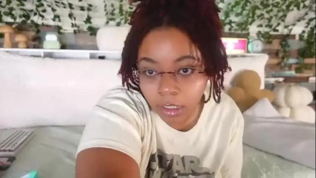 Image 2 of khayaparker Stream on Chaturbate on 1 month ago
