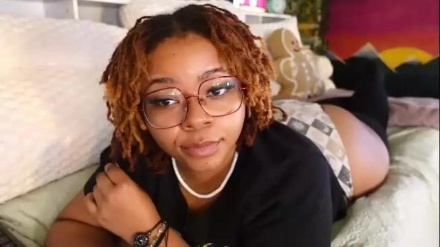 Image 10 of khayaparker Stream on Chaturbate on 15 days ago