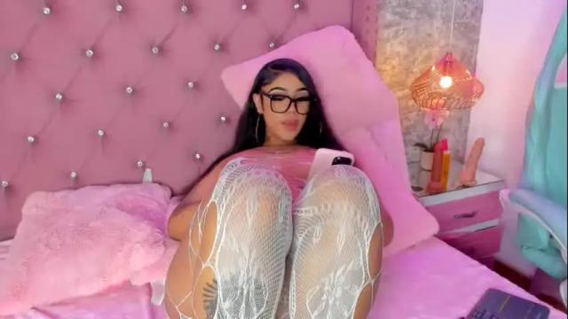 Image 7 of khelany_isyy Stream on Chaturbate on 2 months ago