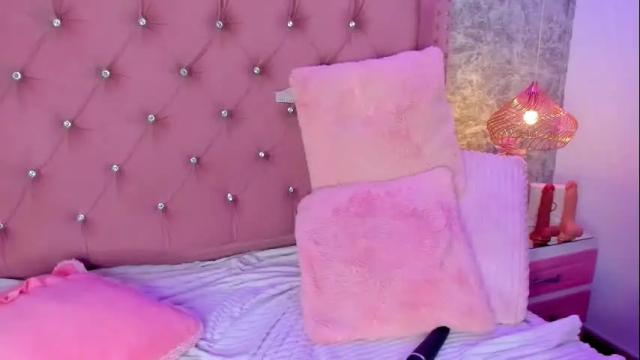 Image 8 of khelany_isyy Stream on Chaturbate on 2 months ago