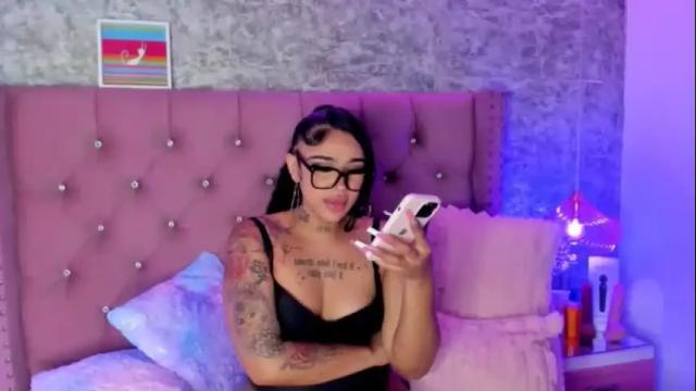 Image 12 of khelany_isyy Stream on Chaturbate on 1 month ago