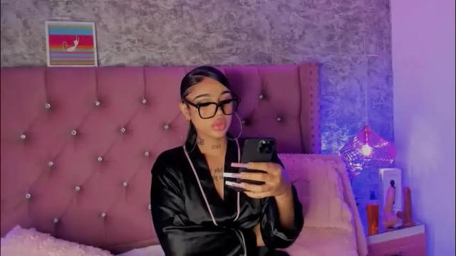 Image 10 of khelany_isyy Stream on Chaturbate on 1 month ago